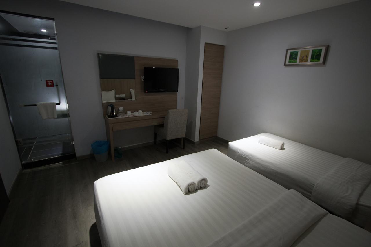 Hotel 99 Pusat Bandar Puchong Exterior photo