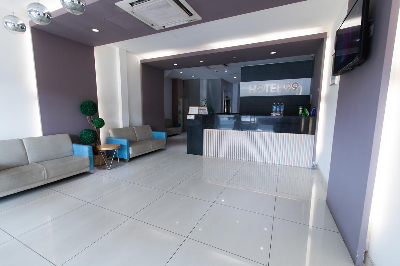 Hotel 99 Pusat Bandar Puchong Exterior photo