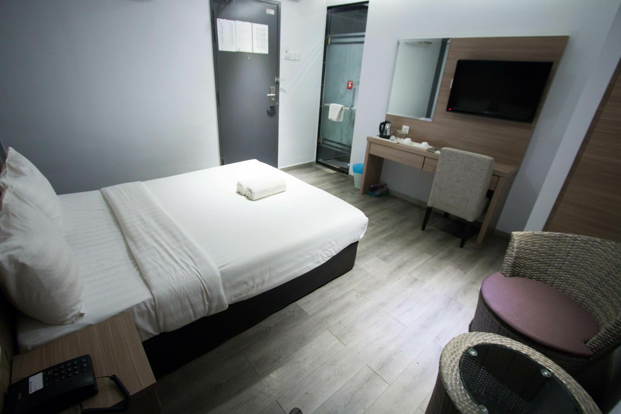 Hotel 99 Pusat Bandar Puchong Exterior photo